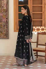 Elegant 3-Piece Embroidered Lawn Suit with Chiffon Dupatta