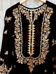 Luxurious Raw Silk 3pc Outfit with Zardozi & Tilla Embroidery