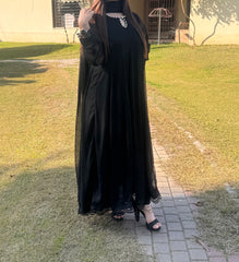 🖤 Black Chiffon Floor-Length Frock with Embroidered Lace – Perfect for Eid & Festive Wear