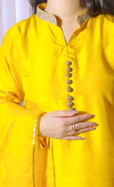 Luxury Raw Silk 3-Piece Suit – Handcrafted Detailing & Organza Dupatta