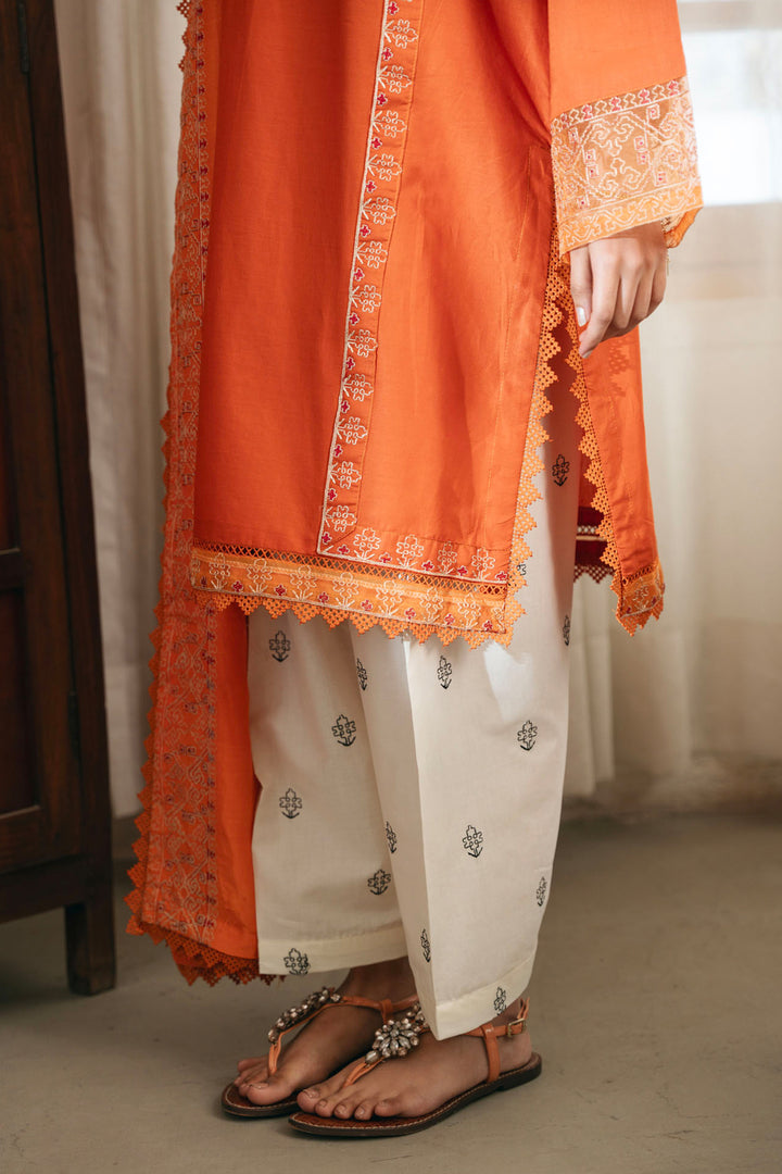 Elegant 3-Piece Embroidered Lawn Suit with Silk Dupatta