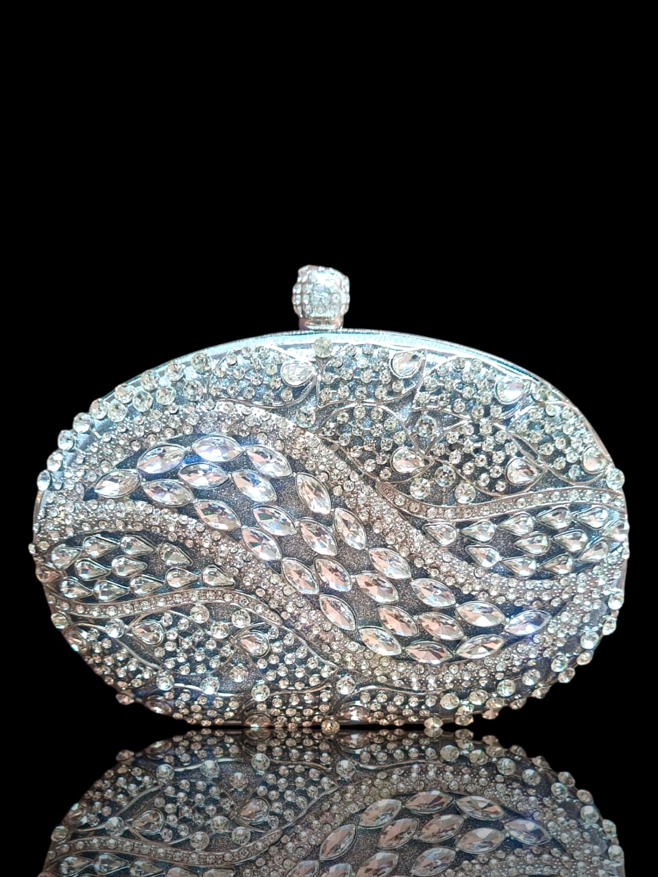 01-Zahra Silver Crystal Embellished Clutch – by AmmaraN