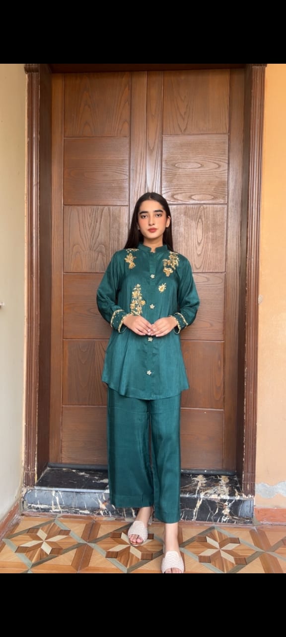 Zarreen – Korean Raw Silk 2-Piece Set with Adda & Zardozi Handwork