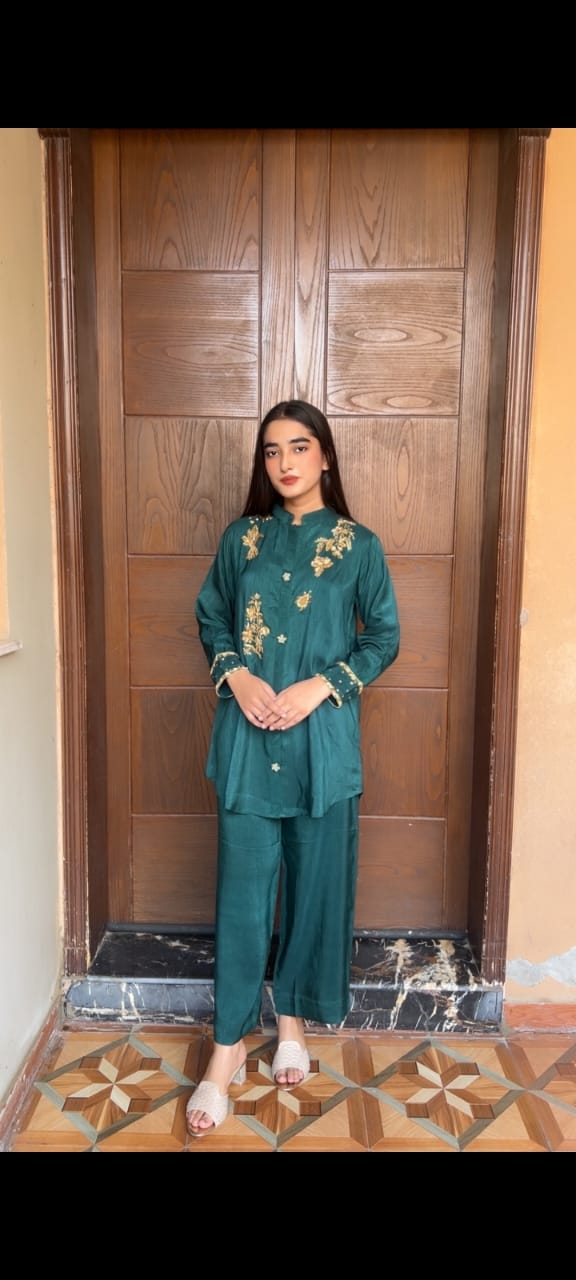 Zarreen – Korean Raw Silk 2-Piece Set with Adda & Zardozi Handwork